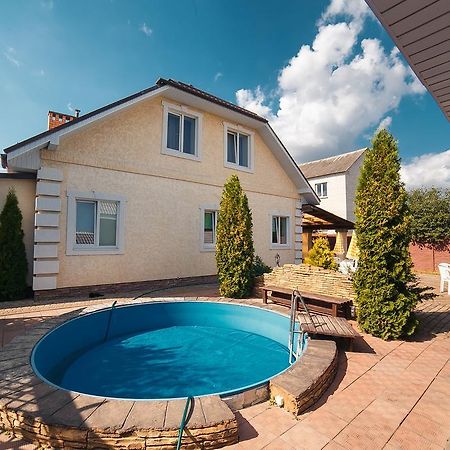 Hotel Usadba Slavnaya Mukhavets Pokoj fotografie