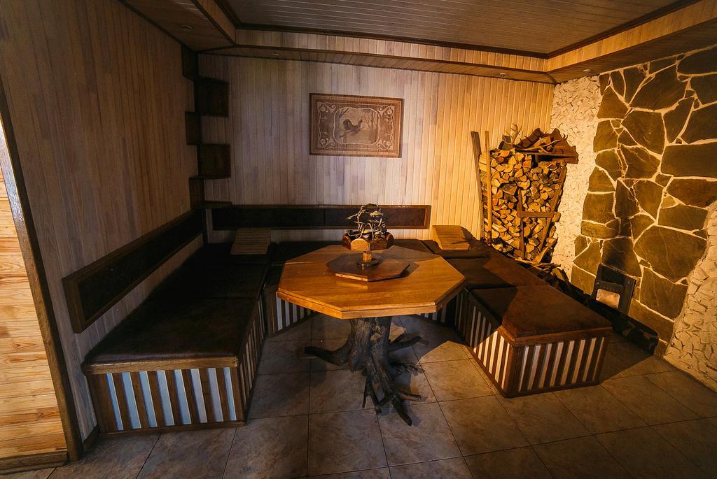 Hotel Usadba Slavnaya Mukhavets Exteriér fotografie